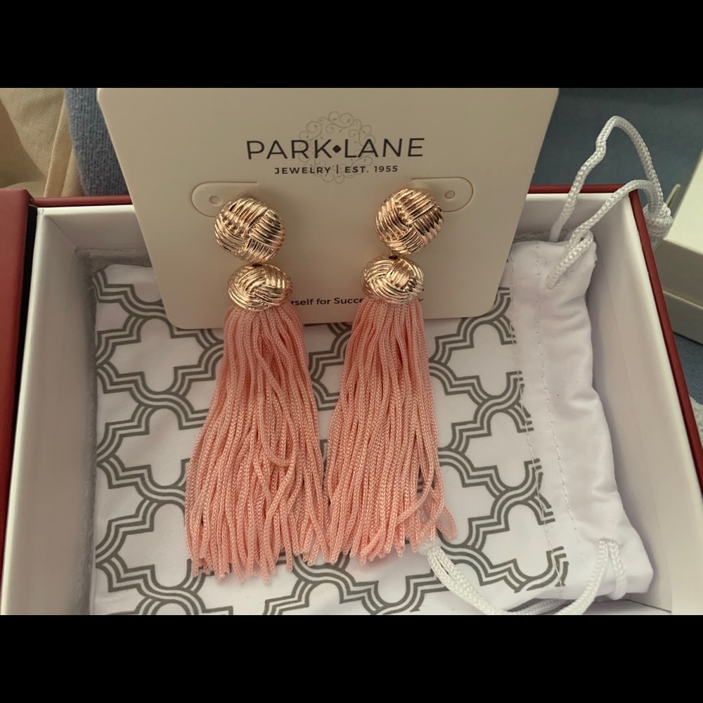 Park Lane Cha Cha earrings